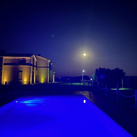 Agriturismo Nido Delle Rondini Macerata Exteriér fotografie