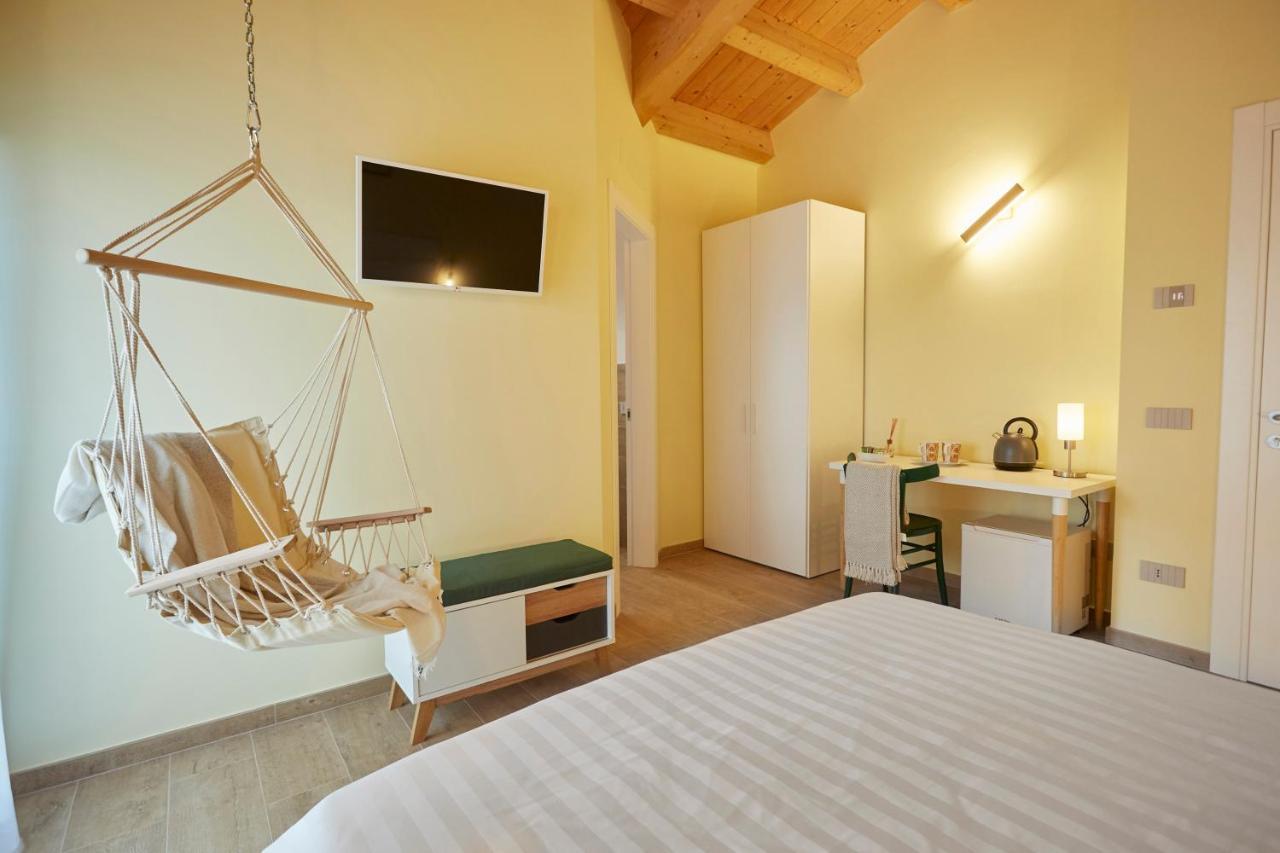 Agriturismo Nido Delle Rondini Macerata Exteriér fotografie