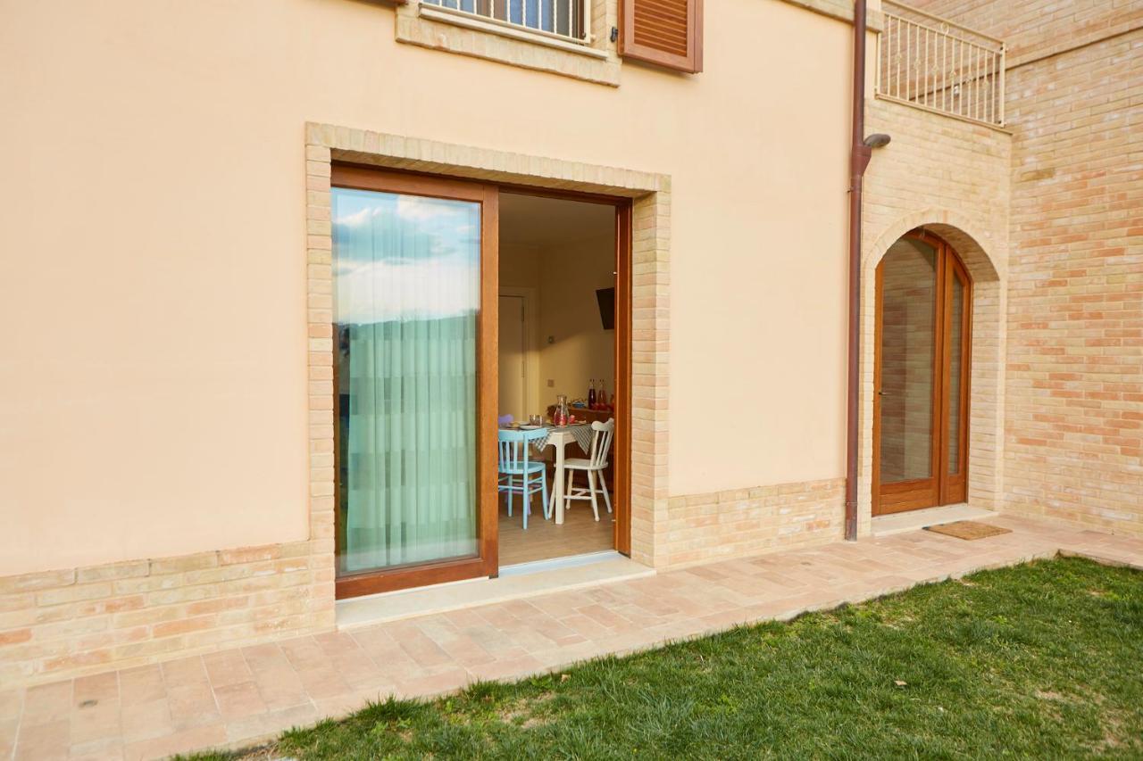 Agriturismo Nido Delle Rondini Macerata Exteriér fotografie